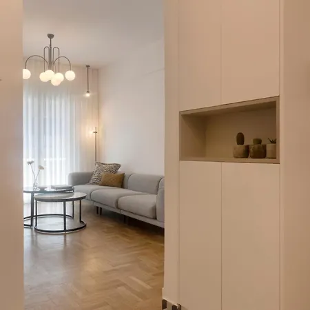 Lägenhet Lovely Kallimarmaro Aten